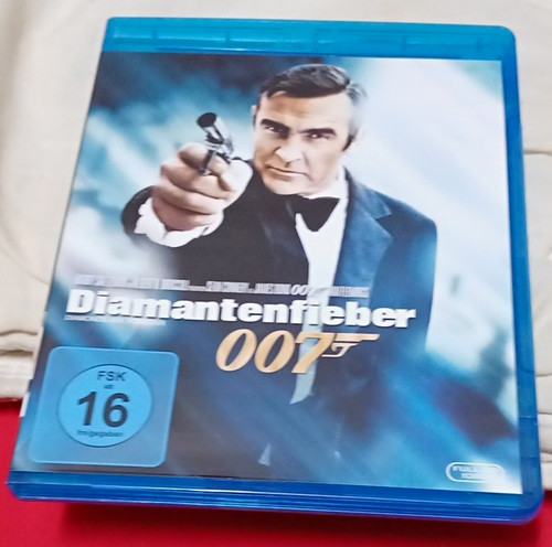 Mgm james bond 007 - james,